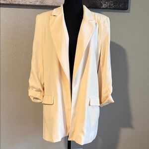 Tahari Women's Light Cream Blazer
